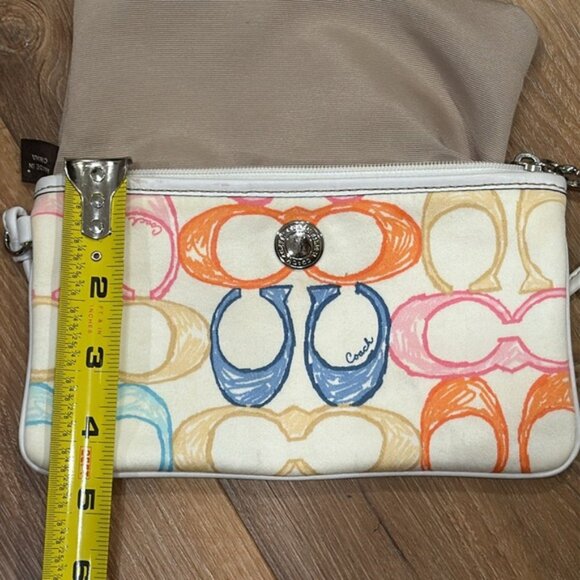 Coach Vintage 1941 Hampton Scribble Wristlet (EUC) - Picture 15 of 16